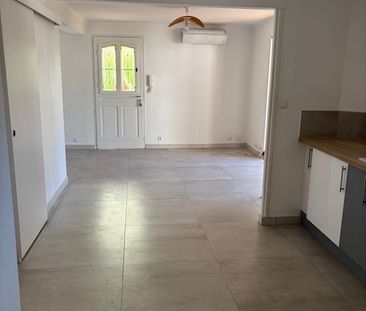 Location Appartement 2 pièces 44m² - Photo 1