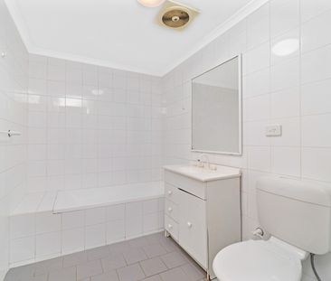 1/33-37 Linda Street, Hornsby NSW 2077 - Apartment For Rent | Domain - Photo 3