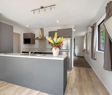 215A Fox Street, Hamilton East, Hamilton - Photo 1