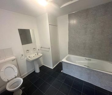 2 bedroom terraced house to rent - Photo 6