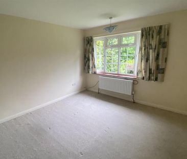 4 bedroom detached house to rent - Photo 6