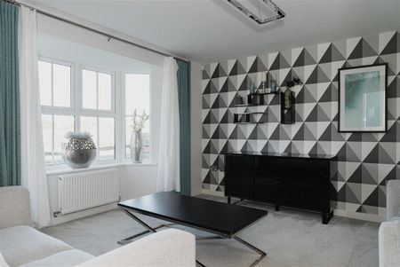 3 bedroom detached house to rent - Photo 2