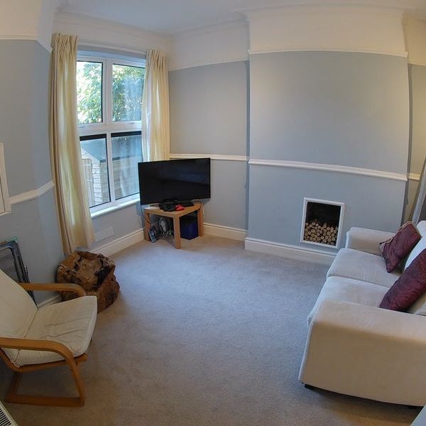 Room in a Shared House, Leighton Road, M16 - Photo 1