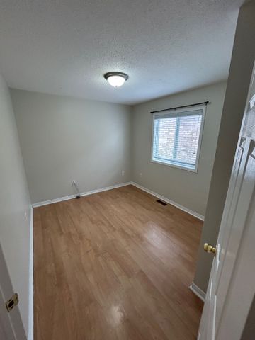 For Lease - 271 Pettigrew Trail, Milton, Ontario - Photo 2