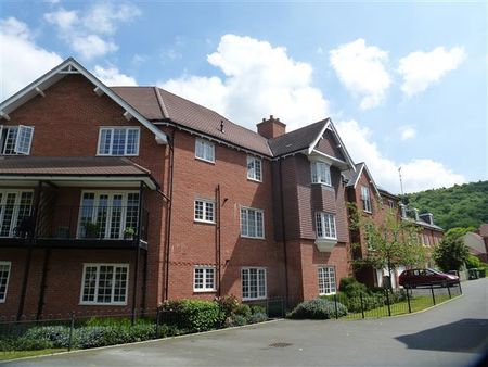 Wroughton Road - Photo 5