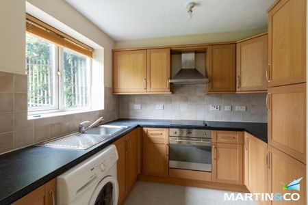 1 bedroom ground floor maisonette to rent - Photo 4