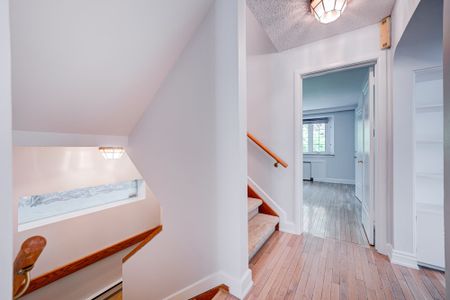 For Lease - 60 Fifeshire Road, Toronto, Ontario - Photo 2