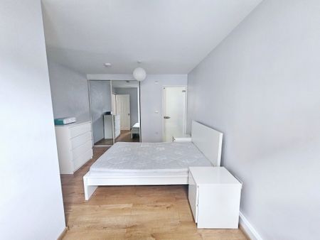 Bellevue Road, Southampton - Photo 4