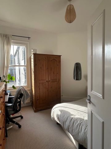 2 Bed Flat, Balham, SW12 - Photo 5