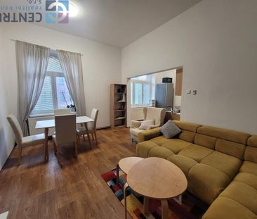 Pronájem bytu 2+kk 55 m² - Photo 2