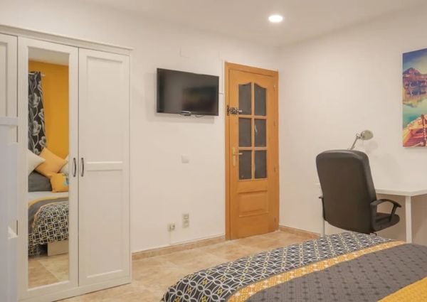 Calle del Puerto Alto, Madrid, Community of Madrid 28053