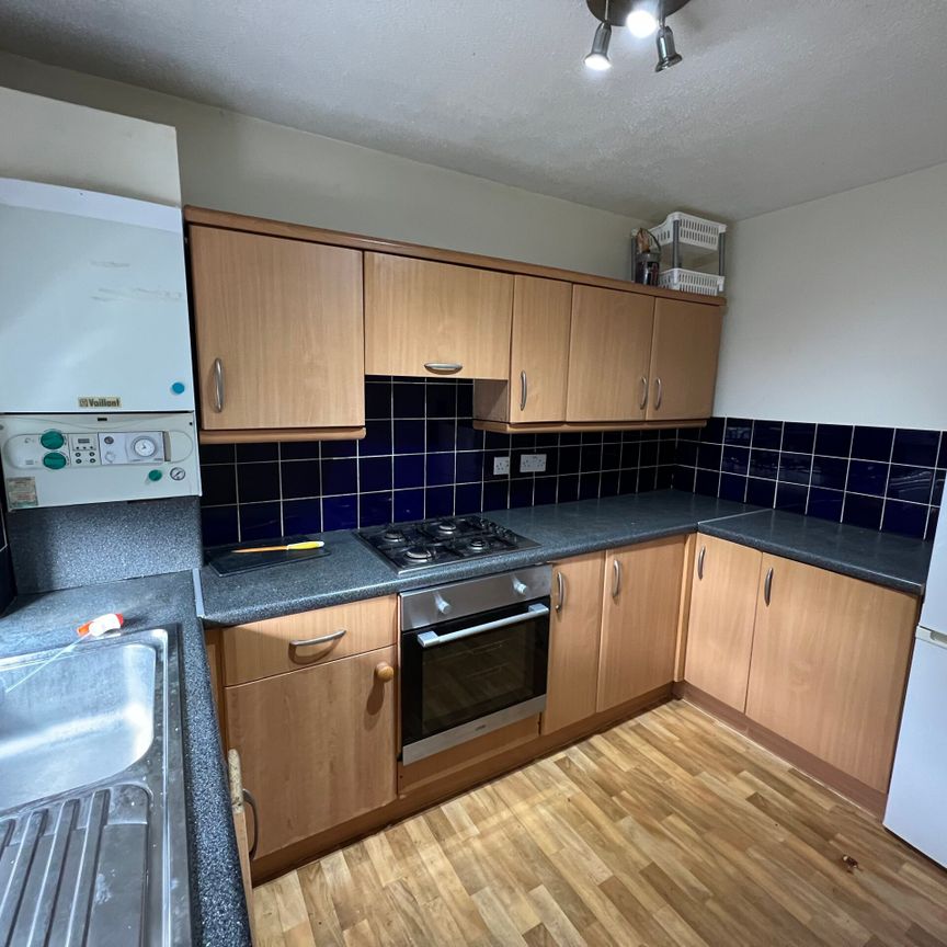 Concord Close, Northolt, Middlesex, UB5 6JZ - Photo 1