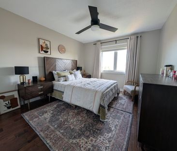 For Lease - 2019 Trawden Way Unit# 16, Oakville, Ontario - Photo 2