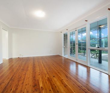 A massive home near amenities with pool - Photo 1