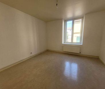 CHARMES (88130) - Appartement - Photo 6