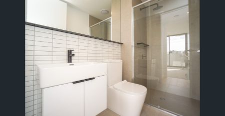 Modern Apartment In Burwood's Prime Location - Photo 3