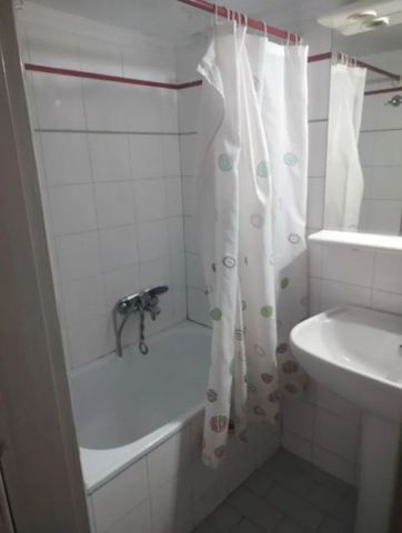 Διαμέρισμα για ενοικίαση Ευζώνων - Πεδίον Άρεως (Φάληρο - Ιπποκράτειο) - Φωτογραφία 2