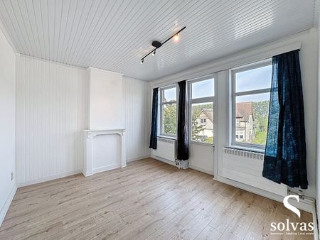 BEZOEKMOMENT VOLZET: Charmante woning met ruime tuin en dubbele garage - Photo 4