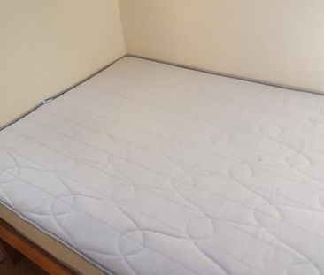 Unit 2, 34 University Avenue, Belfast, BT7 1GX - Photo 2