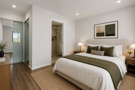 North East Facing Townhouse - Zoned for Schofields Public School - Photo 3