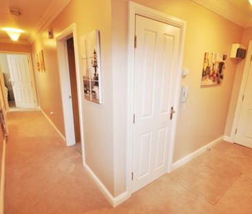 2 bedroom flat to rent - Photo 3