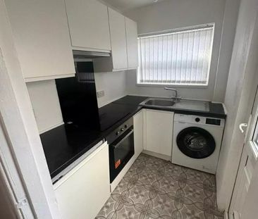 2 Bed Terraced House, Manningham Road, L4 - Photo 6