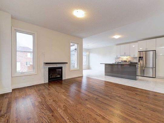 For Lease - 20 Dunley Crescent, Brampton, Ontario - Photo 1