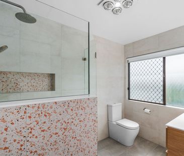 Updated 2-Bedroom Unit in Prime Position - Photo 4