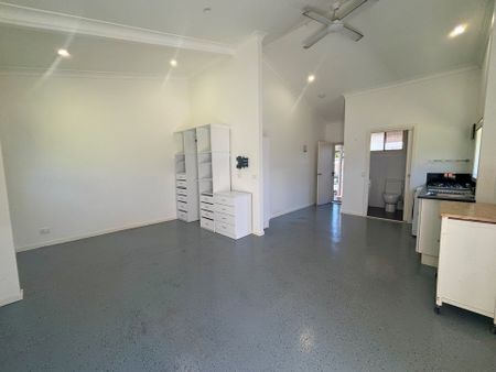 2/28 Moore Street, Coffs Harbour - Photo 2