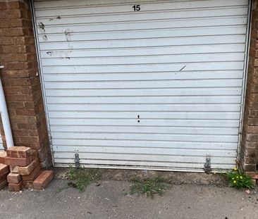 Room in a Shared Flat, Luton, LU1 - Photo 1