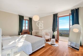 Via Murli, Pietrasanta, Tuscany 54038