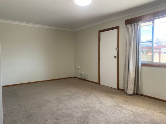 3/8 Speare Avenue, 2350, Armidale Nsw - Photo 1