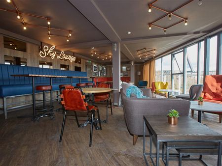 Studio to rent - Photo 3