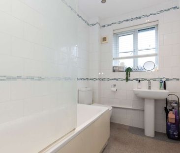 Manor Road, Witney, Oxfordshire, OX28 - Photo 6