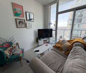 For Lease - 33 Helendale Avenue Unit# 2002, Toronto, Ontario - Photo 1