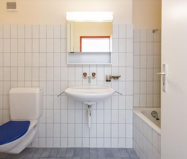 2.5 Zimmer, 54 m², 3. Stock - Photo 4