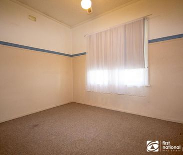 CLOSE TO SCHOOL & SHOPS - Photo 3