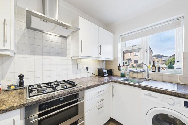 2 bedroom semi-detached house to rent - Photo 1