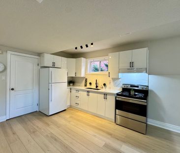 For Lease - 125 Sovereign's Gate Unit# Lower, Barrie, Ontario - Photo 1