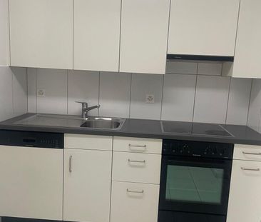 Luminous 4-room apartment with balcony and plenty of space - Photo 4