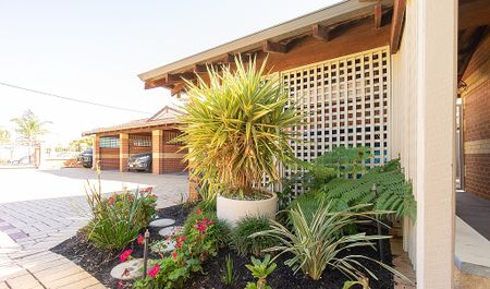 1/18 Hastings Street, Scarborough WA 6019 - Photo 2