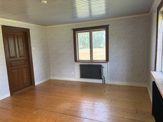 Gennevedsvägen, Nossebro - Photo 1