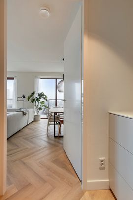 Baan 34C12 - Photo 1