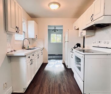 For Lease - 93 Martindale Crescent, Brampton, Ontario - Photo 6