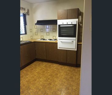 Double Storey in Lathlain!!! - Photo 3