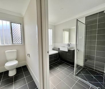 7 Crestwood Road, Thornton - Photo 5