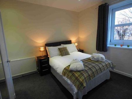 Wallfield Place, Top Left, AB25 - Photo 3