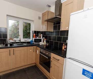Room For Rent Laura Street, Pontypridd - Photo 5