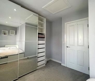 2 bedroom semi-detached house to rent - Photo 4