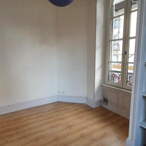 Location Appartement 2 pièces 35m² CLERMONT FERRAND 63000 - Photo 2